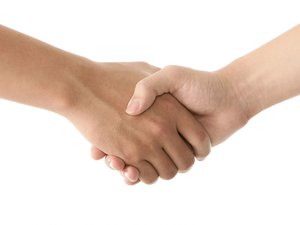 曲沃縣固件有限責任公司