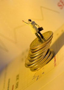 洪洞縣箱包飾品有限責任公司