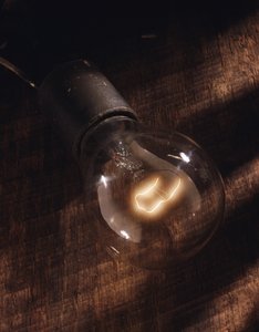 方山縣服裝有限責任公司